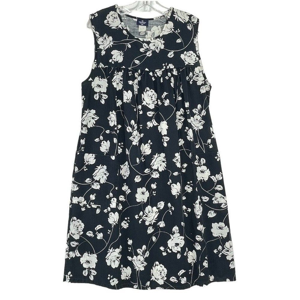 Vintage Shift Floral Dress GRANADA NEW YORK Size M Housedress Black muumuu Dress
